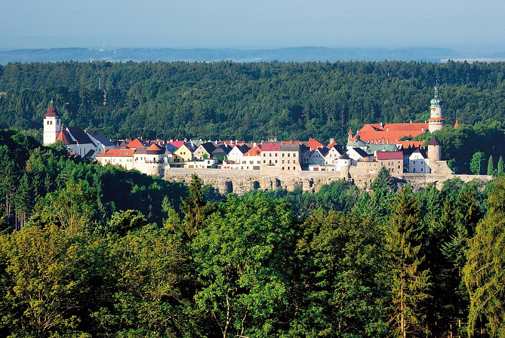 3_NM_celk_nam_z_Klimsaku_kopie-655-1100-800-100-c